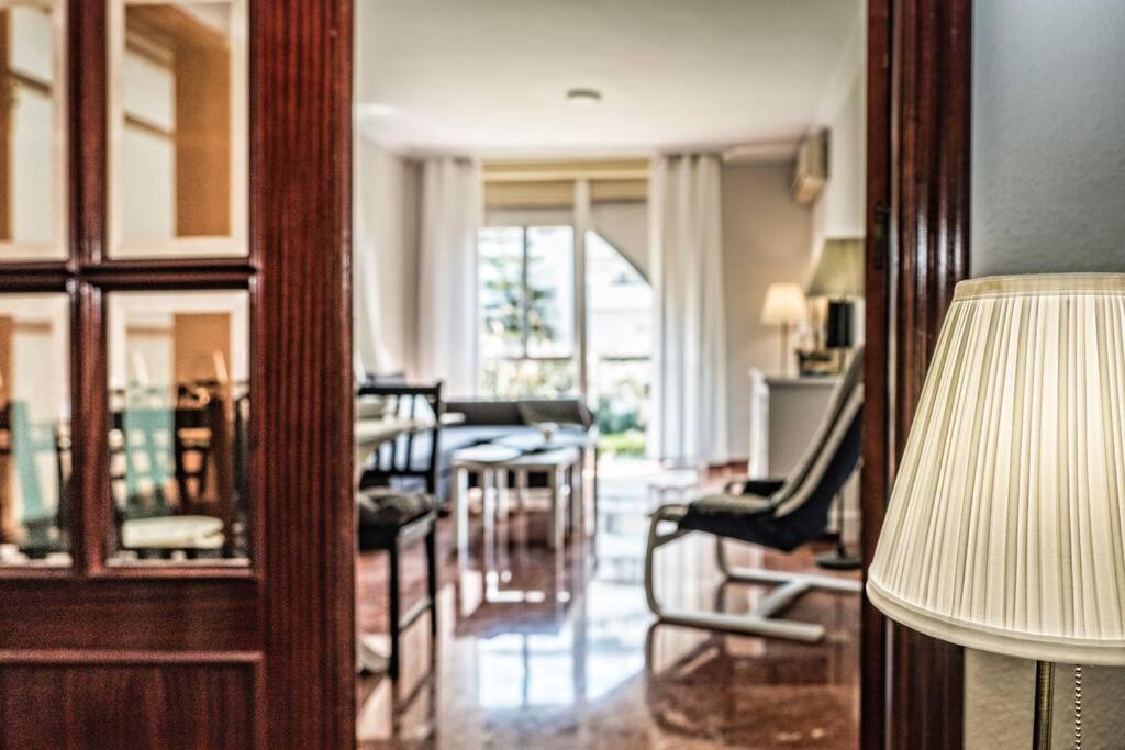 Apartamento New Folch Sevilla A エクステリア 写真