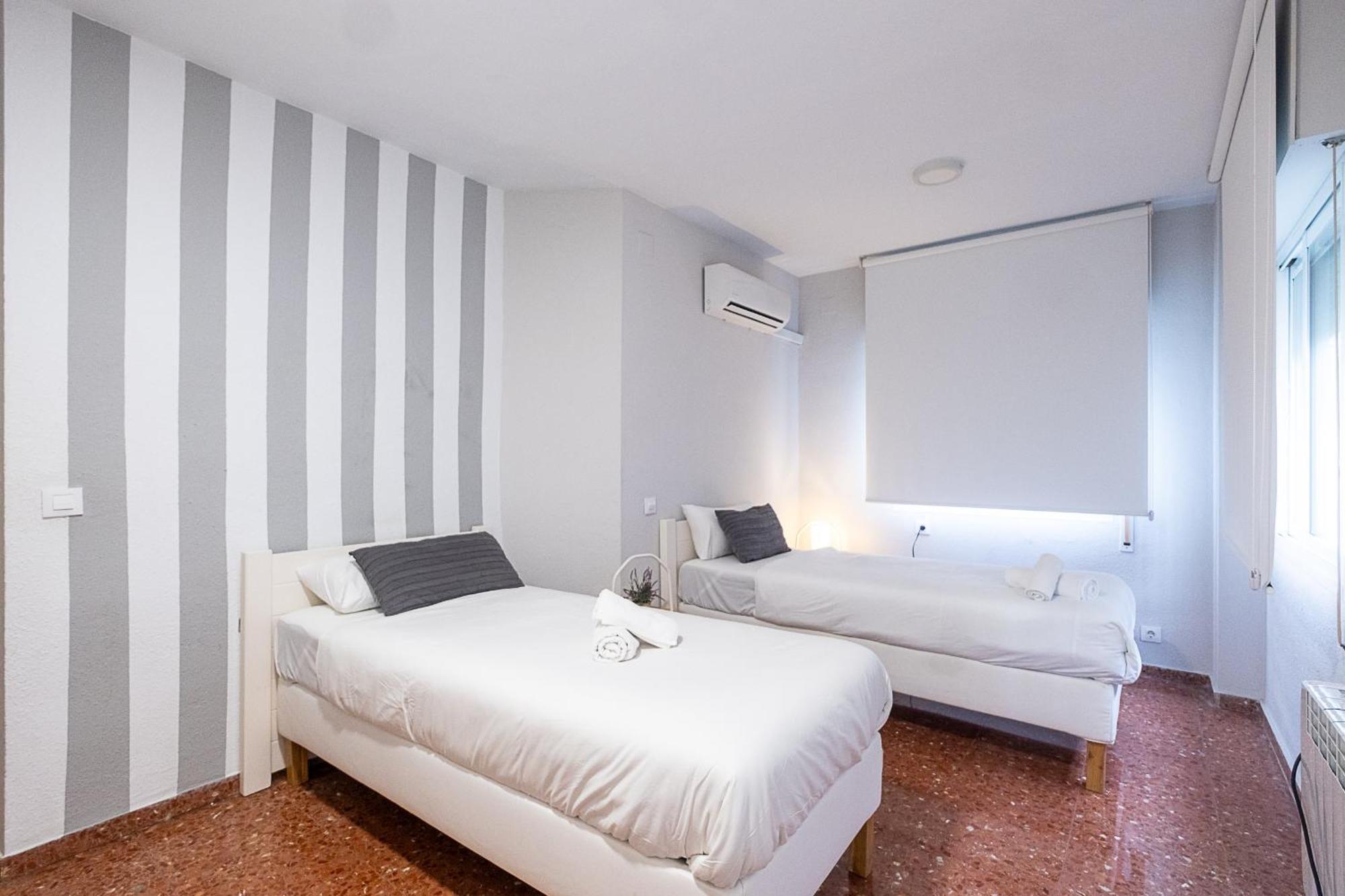Apartamento New Folch Sevilla A エクステリア 写真
